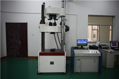 Universal testing machine